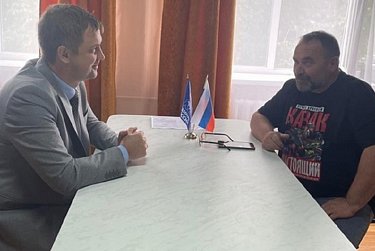 Все вместе будем и дальше помогать фронту